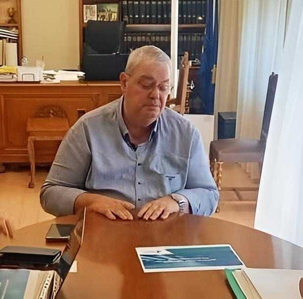 Κούρσα διαδοχής στην Περιφέρεια Ηπείρου: Έντονες φιλοδοξίες και παρασκηνιακές ζυμώσεις για τη θέση του Καχριμάνη