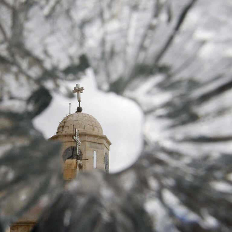 Επέλαση ανταρτών στη Συρία: Απαγορεύουν στην ορθόδοξη κοινότητα να γιορτάσει Χριστούγεννα