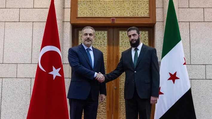 Τουρκικά ΜΜΕ: Η συμφωνία Τουρκίας – Συρίας για ΑΟΖ πλησιάζει στην ολοκλήρωση