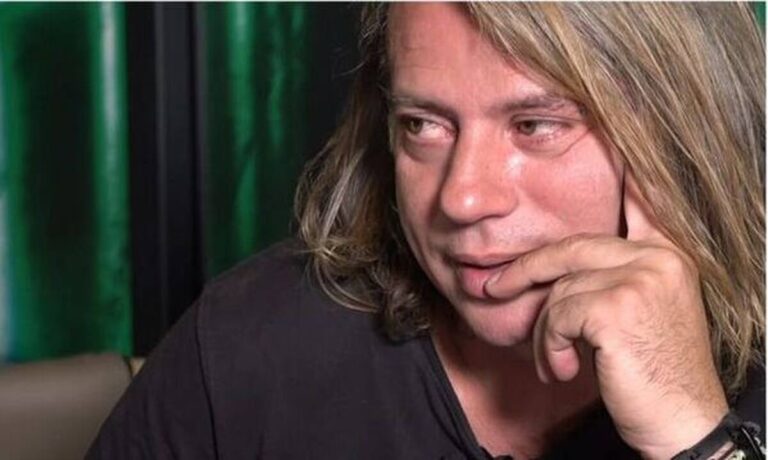 Δημήτρης Κοργιαλάς: «Δεν έχω σύντροφο, δεν υπάρχει γυναίκα να με αντέξει»
