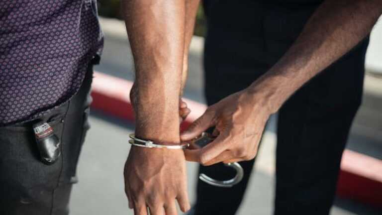 Ιωάννινα: Συνελήφθη για τηλεφωνικές απάτες – Πήγαινε να παραλάβει 4.700 ευρώ από ηλικιωμένη