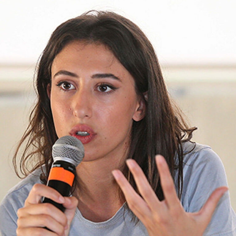 Το Ιράν απελευθέρωσε την δημοσιογράφο Τσεσίλια Σάλα μετά από τρεις εβδομάδες κράτησης