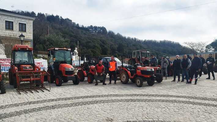 Μαζική συμμετοχή αγροτών και κτηνοτρόφων στη Ζίτσα Ιωαννίνων.