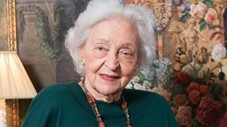 Στέλλα Γκρέκα: Έφυγε από τη ζωή στα 103 της η θρυλική τραγουδίστρια και ηθοποιός