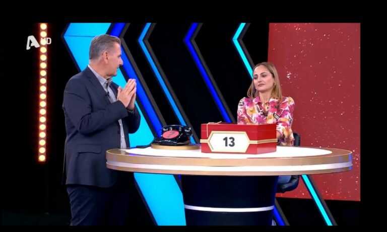 Deal: Η Γιασμίν μιλά για το Ιράν – «Φορούσα μαντήλα, μακρύ παντελόνι και φόρεμα για να είμαι στο σχολείο. Ήταν πολύ δύσκολο!»