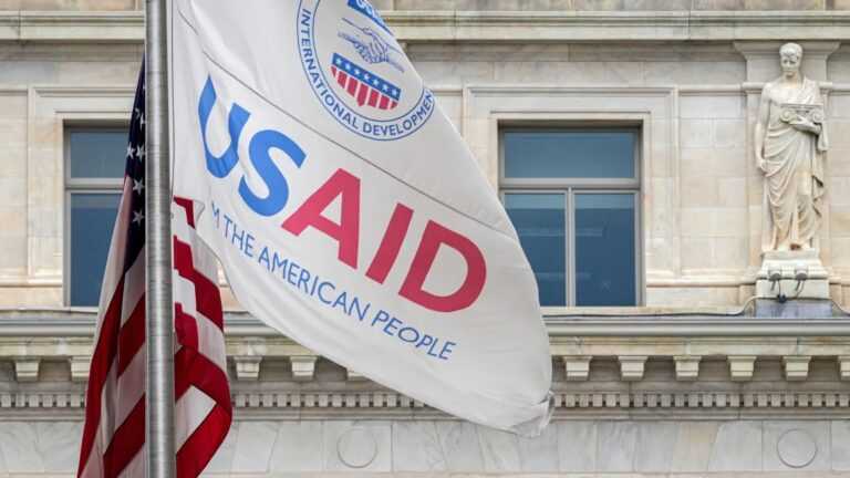USAID: Σοκ με Μαζικές Απολύσεις και Διακοπή Χρηματοδότησης ΜΚΟ