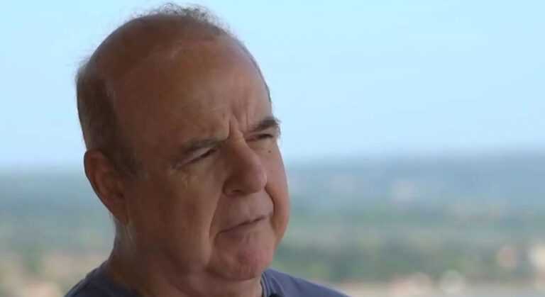 Παύλος Χαϊκάλης: «Η κηδεία του Σάκη Μπουλά με διέλυσε» – Έγινε στο νεκροταφείο που είχαμε κάνει γυρίσματα για το 50-50»