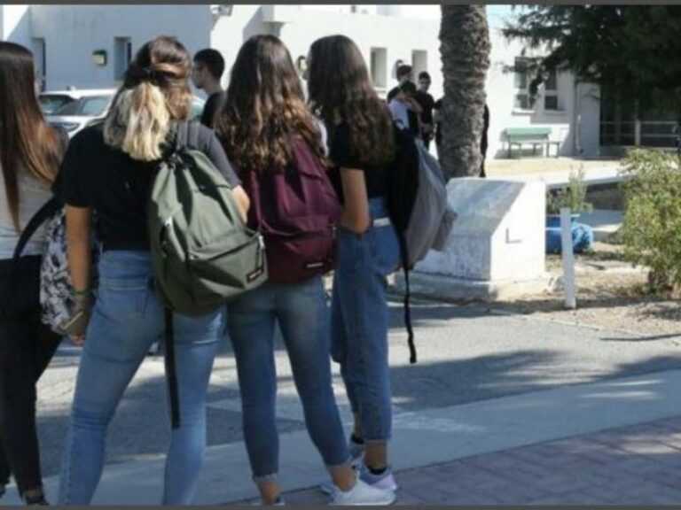 Σοκ και αποτροπιασμός για διευθυντή σχολείου στη Δυτική Μακεδονία – Κατηγορείται για ασελγείς πράξεις σε μαθήτριες