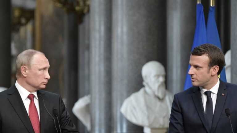 Μακρόν κατά Πούτιν: Ζητά άμεση κατάπαυση του πυρός και δυναμική αντίδραση