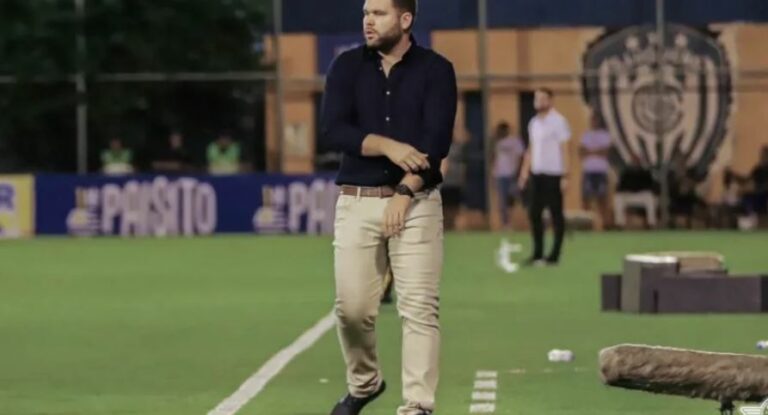 Απολύθηκε και από την πολωνική ομάδα Λοτζ ο Γκαλεάνο