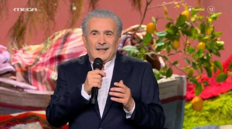 Ο Λάκης Λαζόπουλος «ξεσπά» για την τραγωδία των Τεμπών και τον Τριαντόπουλο