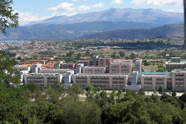 Στήριξη φοιτητών: Το Πανεπιστήμιο Ιωαννίνων λέει “όχι” στις οριζόντιες διαγραφές