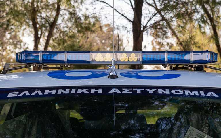 14χρονος Ρομά συνελήφθη στην Άρτα για κλοπές 3.200 ευρώ και ποδηλάτου