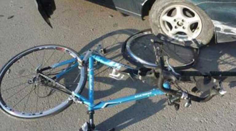 Πάτρα: Αγωνία για τον 16χρονο ποδηλάτη που παρασύρθηκε από αυτοκίνητο – Δίνει μάχη για τη ζωή του