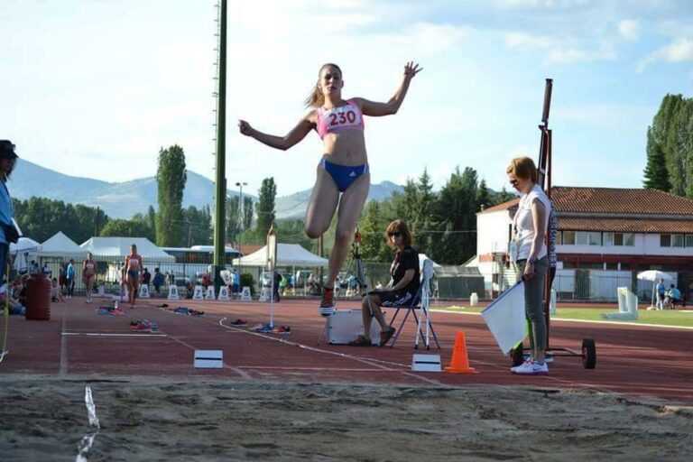 Χρυσή Ναταλία Μπέση: Πρώτη θέση στο άλμα εις μήκος με 6.38μ.