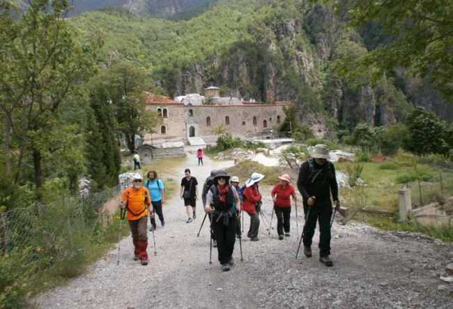 Κόνιτσα: Συναγερμός για τις διασώσεις στο μονοπάτι της Μονής Στομίου – «Δεν θα προλάβουμε να σώσουμε…»