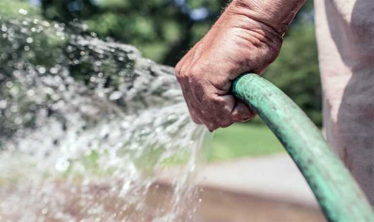 Στερεύουν οι βρύσες στην Πρέβεζα – Συστάσεις και προειδοποιήσεις από τη ΔΕΥΑΠ
