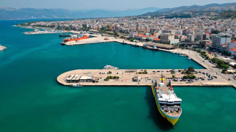 Πάτρα–Ηγουμενίτσα–Ιταλία: 9η μέρα απεργίας – Η ΠΕΝΕΝ καταγγέλλει πιέσεις και υποχωρήσεις