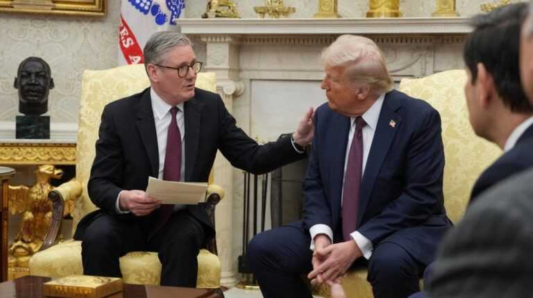 ΗΠΑ και Βρετανία στο προσκήνιο – Ανοιχτό το ενδεχόμενο χτυπήματος στο Ιράν