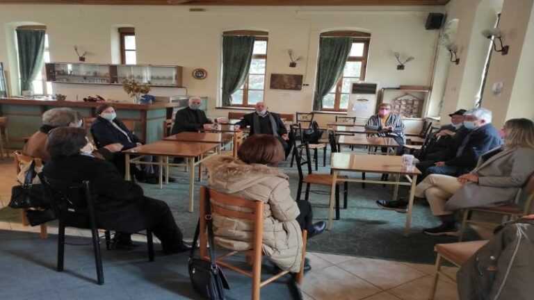 Ανοικτά ΚΑΠΗ και Δημαρχείο Ιωαννίνων για προστασία από τον καύσωνα