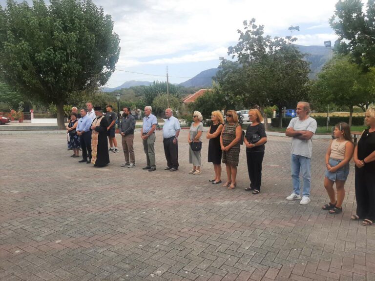 Τιμή στη μνήμη των θυμάτων της εκτέλεσης στο Σταυροχώρι από τον Δήμο Πάργας .