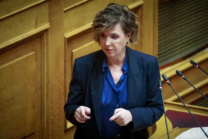 Όλγα Γεροβασίλη: Η κυβέρνηση Μητσοτάκη εγκαταλείπει τους πυρόπληκτους – οι πολίτες πληρώνουν την αδιαφορία της