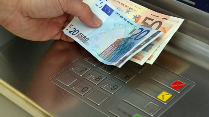 atm_euros_shutterstock_24748327-768x432-1