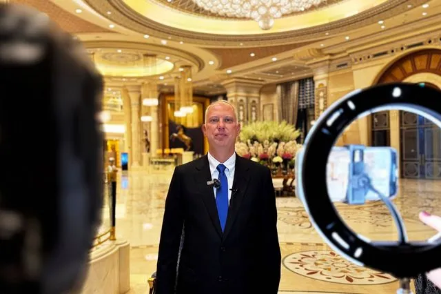 Kirill-Dmitriev-640x426