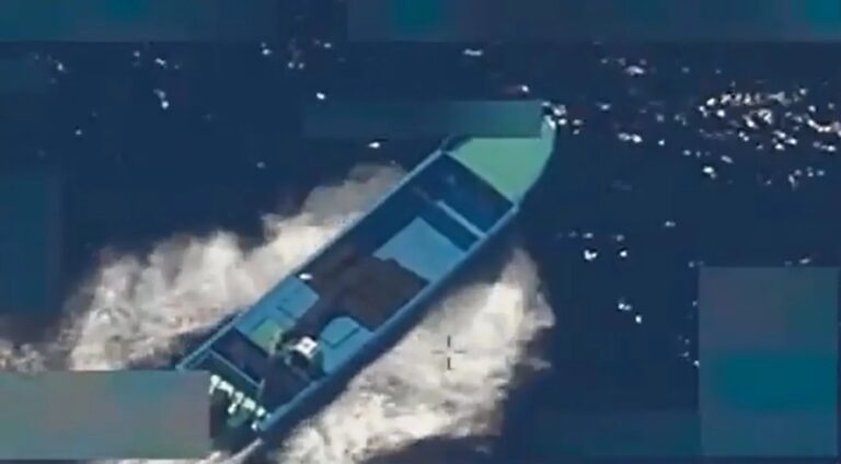 Επιδρομή των ΗΠΑ σε πλοίο με ναρκωτικά στην Καραϊβική – 6 νεκροί στη συμπλοκή