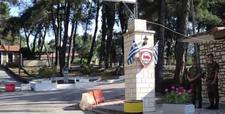 «Το στρατόπεδο Φιλιατών κατεβάζει ρολά – Μια εποχή τελειώνει στα σύνορα της Θεσπρωτίας»