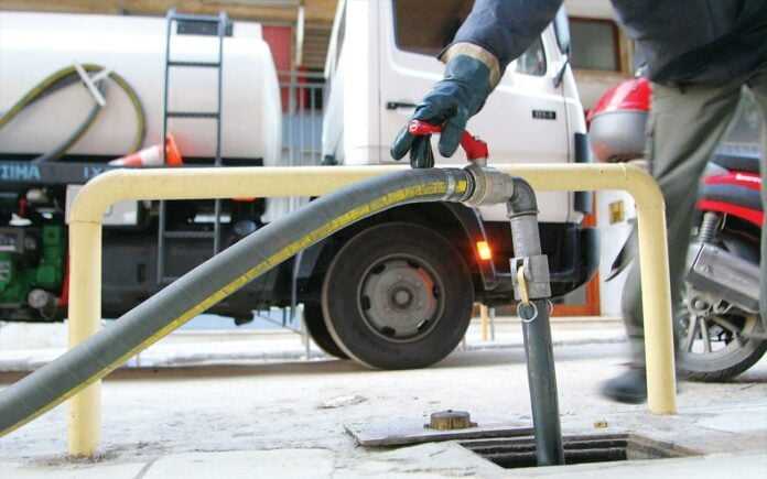 Πετρέλαιο: Σταθεροποίηση τιμών μετά τη μεγάλη πτώση