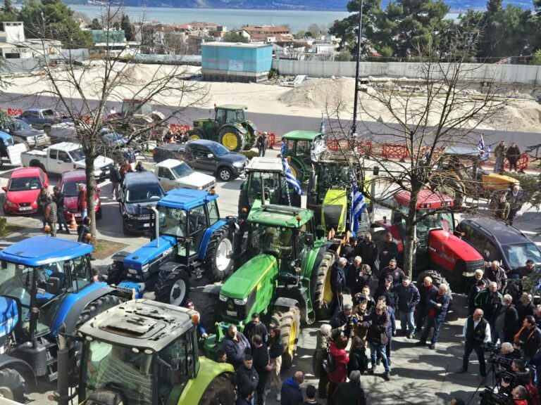 Ιωάννινα: Αγρότες σχεδιάζουν αποκλεισμό του αεροδρομίου με τρακτέρ