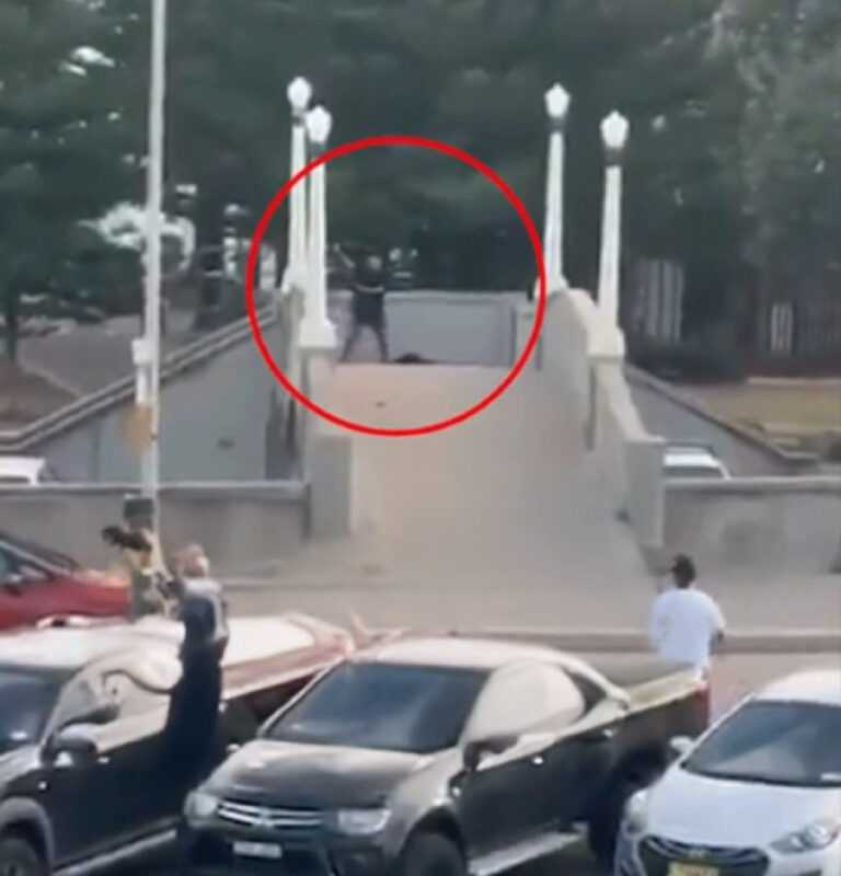 Οι Αφανείς Ήρωες της Τρομοκρατικής Επίθεσης στο Bondi: Ο Ρίσκος ενός Πρόσφυγα και η «Ανθρωπιστική Πράξη»