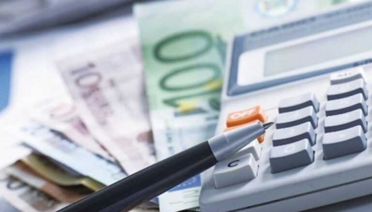 Εφορία: Οι φορολογικές υποχρεώσεις που λήγουν πριν την Πρωτοχρονιά