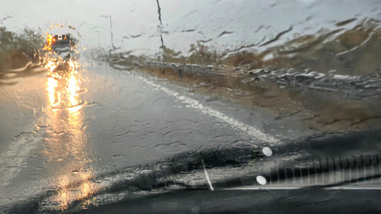 Αλλάζει ο καιρός: Κακοκαιρία από Δυτικά προς Ανατολικά – Προειδοποιήσεις ΕΜΥ