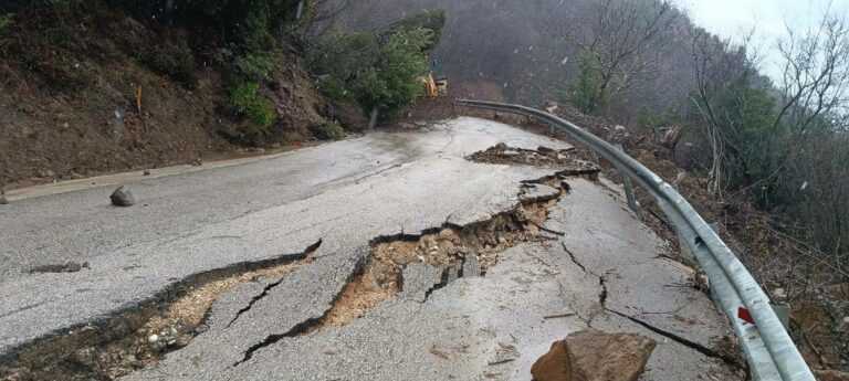 Ήπειρος SOS: Σαρωτική κακοκαιρία με πλημμύρες, χιόνια και ανεμοστρόβιλους