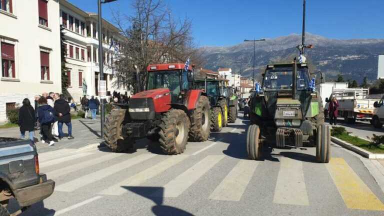 23 Ιανουαρίου: Σεισμός στα Ιωάννινα με το μεγάλο αγροτικό συλλαλητήριο στην Περιφέρεια