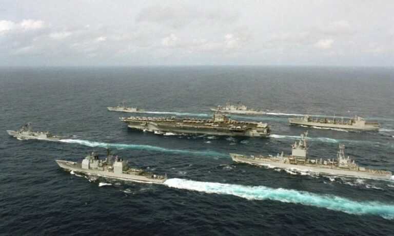 Ο Ντόναλντ Τραμπ έτοιμος να βάλει ξανά φωτιά στη Μέση Ανατολή!-Στην «πόρτα» του Ιράν βρίσκεται το αεροπλανοφόρο Λίνκολν!- Με το «δάχτυλο στη σκανδάλη» περιμένουν τους Αμερικανούς οι Μουλάδες!