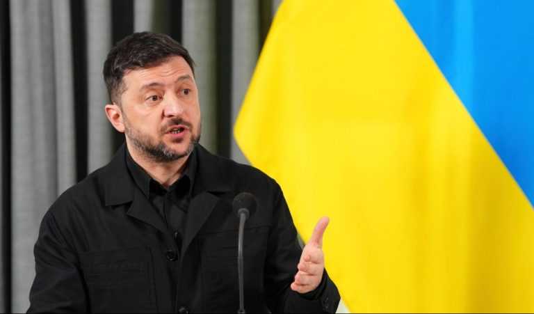 Ζελένσκι: «Συναγερμός» για επικείμενη μαζική ρωσική επίθεση τις επόμενες ημέρες