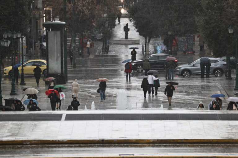 Ο καιρός σήμερα Τσικνοπέμπτη: Πού θα εκδηλωθούν βροχές και καταιγίδες