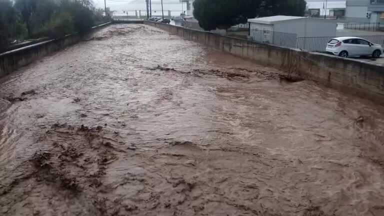 Ηγουμενίτσα: Βουλιάζει στη λάσπη ο κόμβος Νέας Σελεύκειας – Σφοδρή χαλαζόπτωση