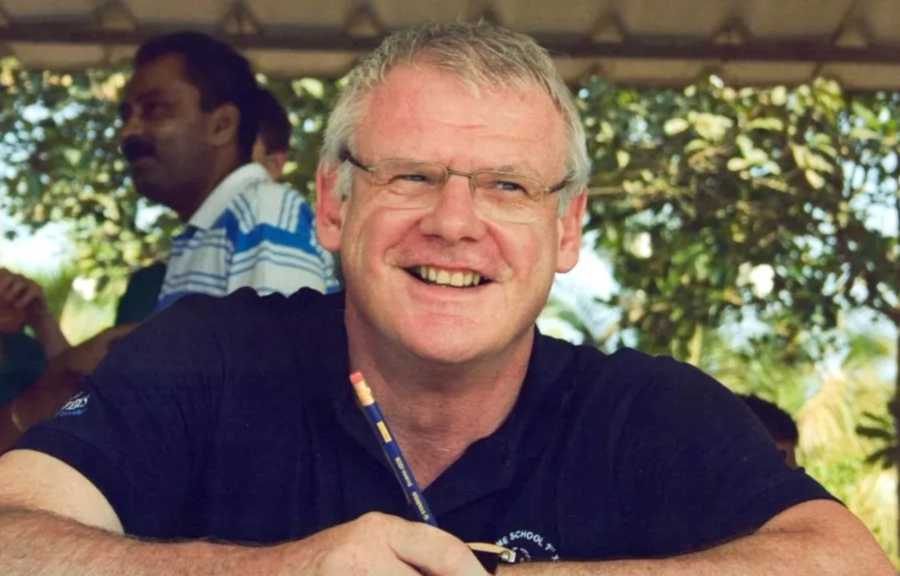 Δικηγόρος έκλεψε 600.000 λίρες για σεξ και αντίκες - «Ήταν παρενέργεια φαρμάκου για το Πάρκινσον»