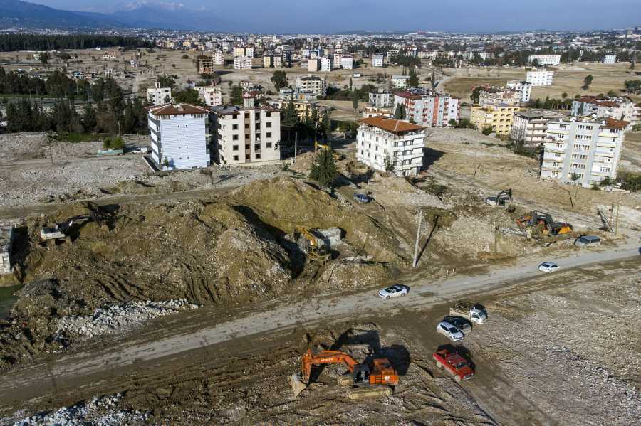 Τούρκος σεισμολόγος προειδοποιεί για μεγάλο σεισμό άνω των 7 Ρίχτερ