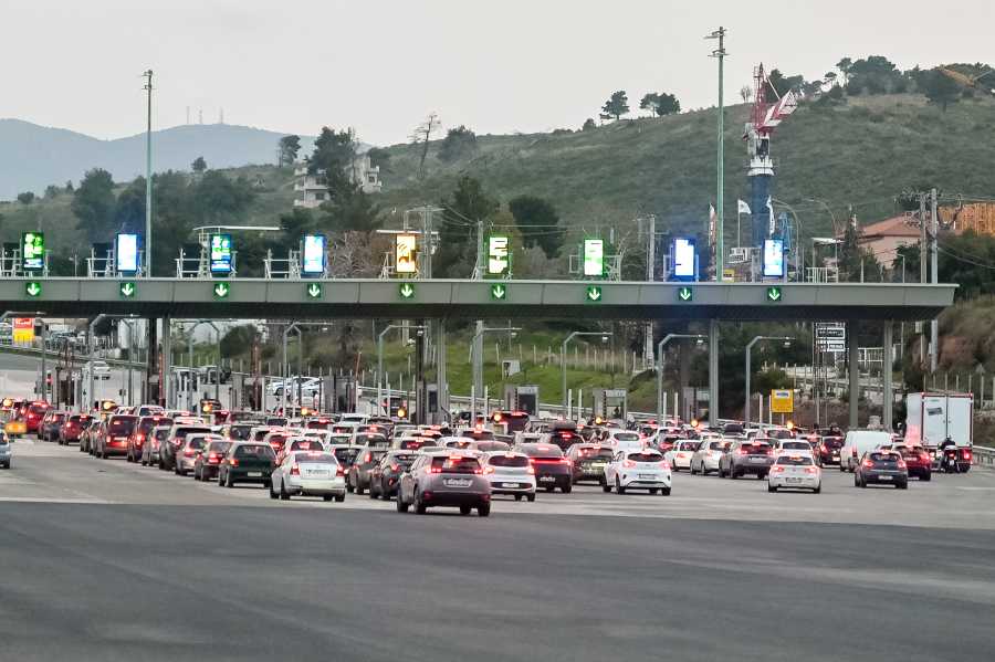 Κίνηση τώρα: Σε εξέλιξη η επιστροφή των εκδρομέων - Τα δύσκολα σημεία