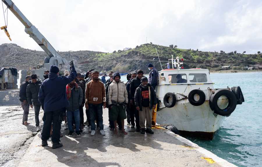 Κρήτη: Συνεχίζονται οι έρευνες στους Καλούς Λιμένες για αγνοούμενους μετανάστες
