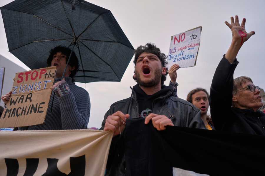 Ανάλυση BBC: Πώς θα αντιδράσει το Ιράν στο τελεσίγραφο Τραμπ για τα Στενά του Ορμούζ