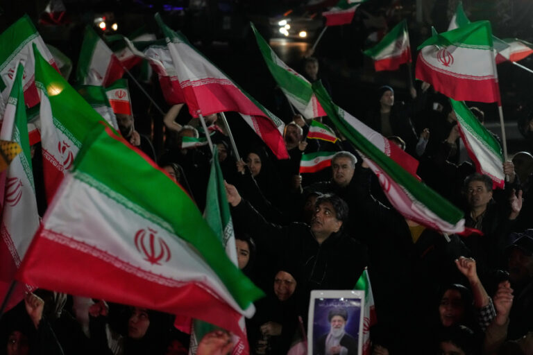 Τραμπ: Δεν με νοιάζει μια συμφωνία με το Ιράν, έχουμε άλλους στόχους που θέλουμε να χτυπήσουμε πριν φύγουμε