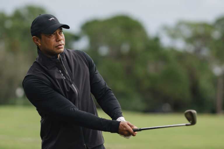 Τροχαίο ατύχημα για τον Τάιγκερ Γουντς, ανατράπηκε το όχημά του