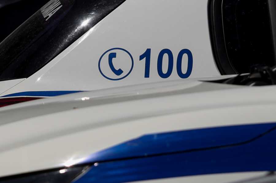 Αιγάλεω: Συνελήφθη οδηγός σχολικού λεωφορείου για καλλιέργεια κάνναβης - Έκανε χρήση πριν μεταφέρει μαθητές