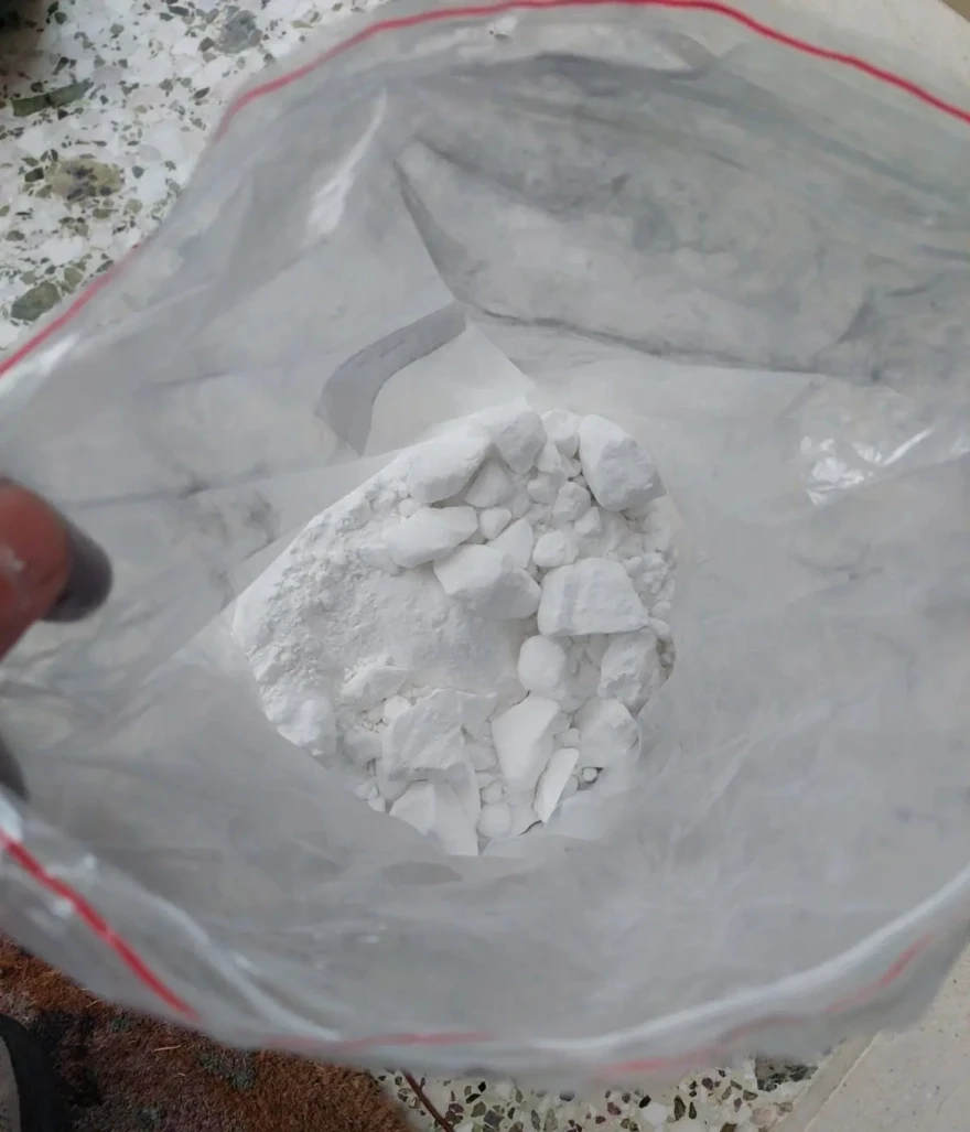 krotides 16xronos 0agios dimitrios9 3913d